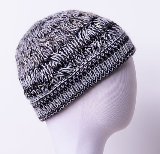 Pebbled Black Scorpius Hat